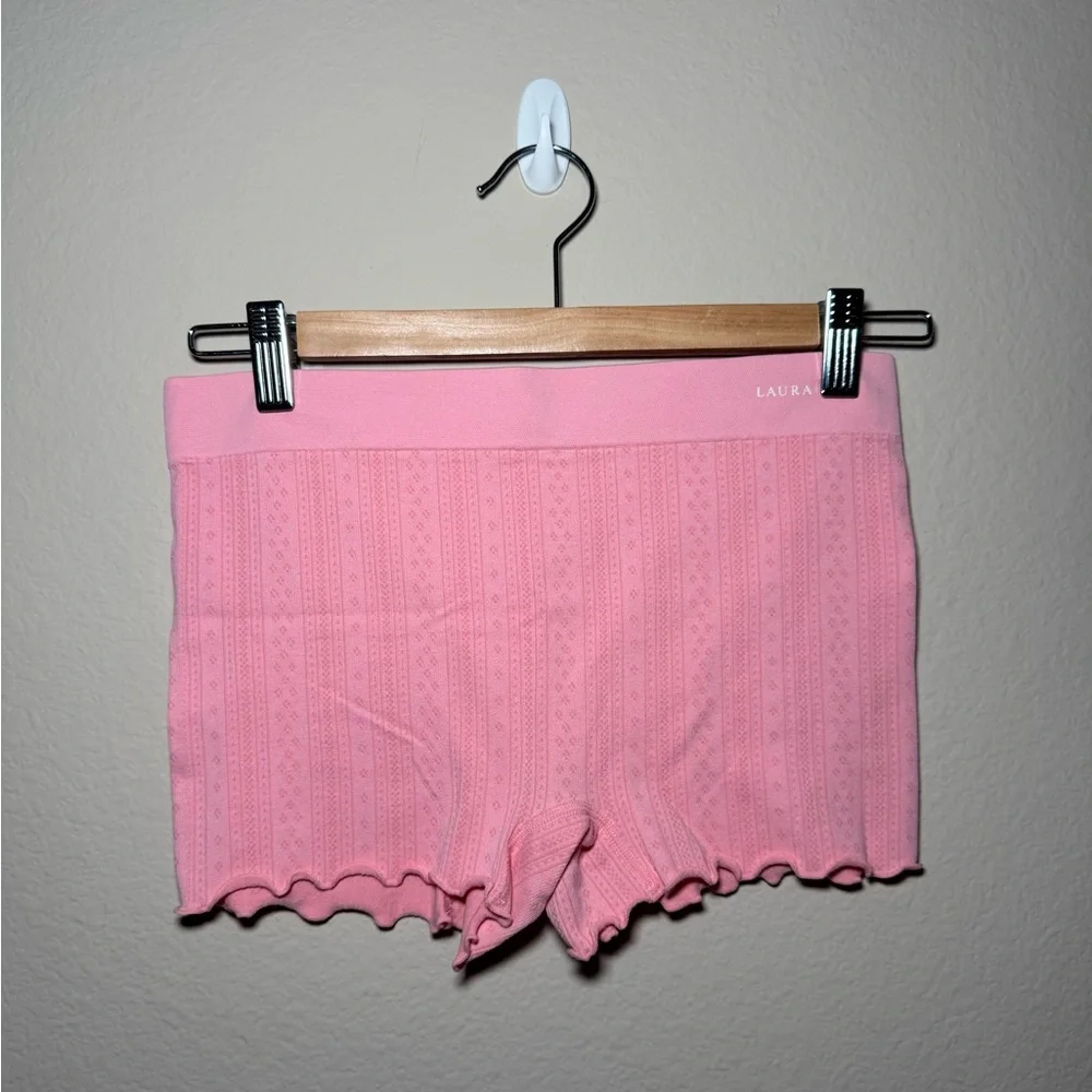 Laura Ashley Large Cami with matching shorts 4 pieces Pj Set